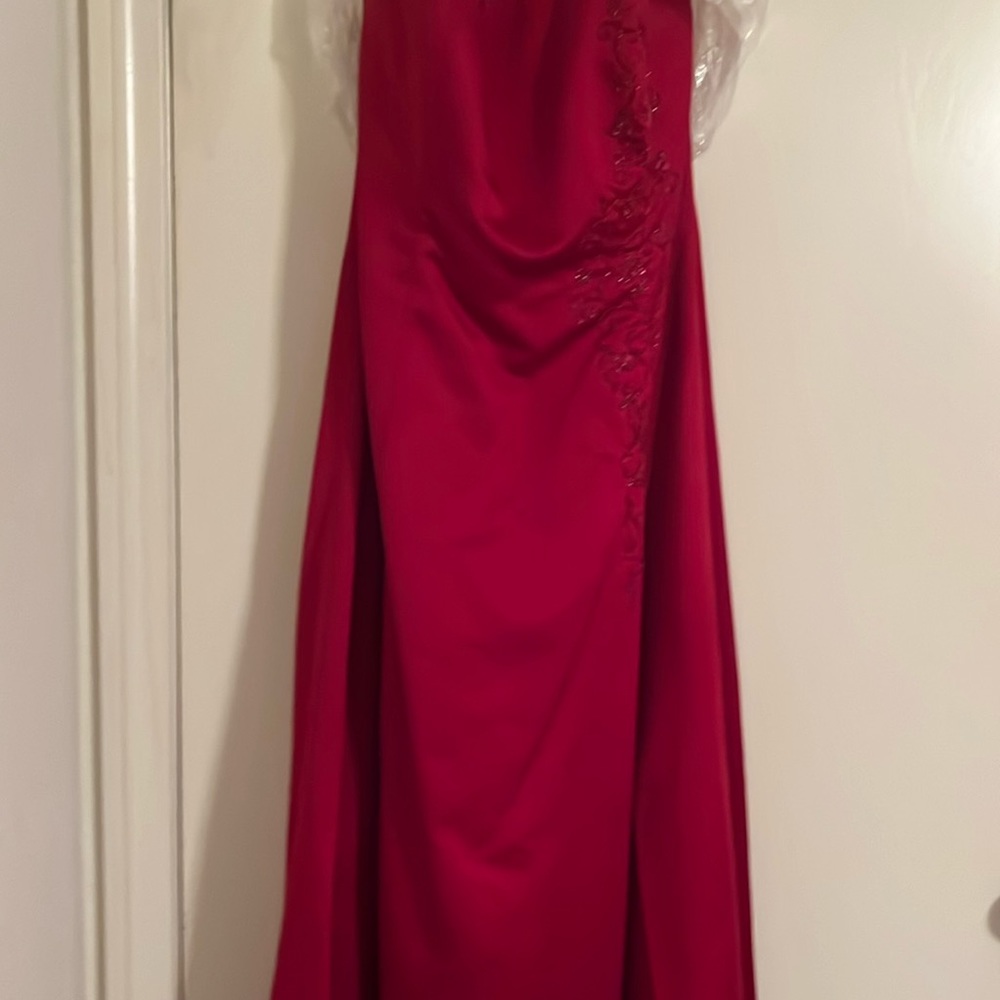 Prom/wedding gown